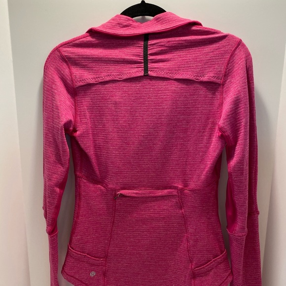 Lululemon Base Runner 1/2 Zip - Picture 15 of 16